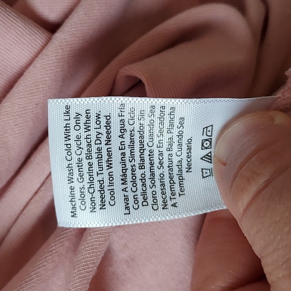 Time & Tru short sleeve with tie at bottom pink xxl - Picture 7 of 10